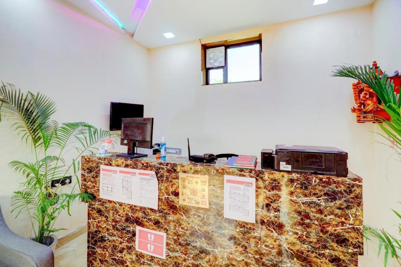 Oyo Flagship 73009 Hotel City Inn Dayal Bagh Екстер'єр фото