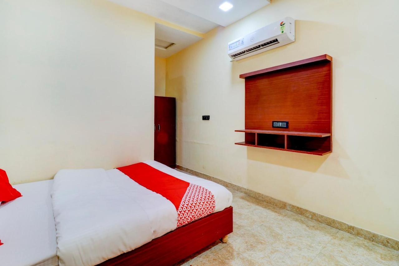 Oyo Flagship 73009 Hotel City Inn Dayal Bagh Екстер'єр фото