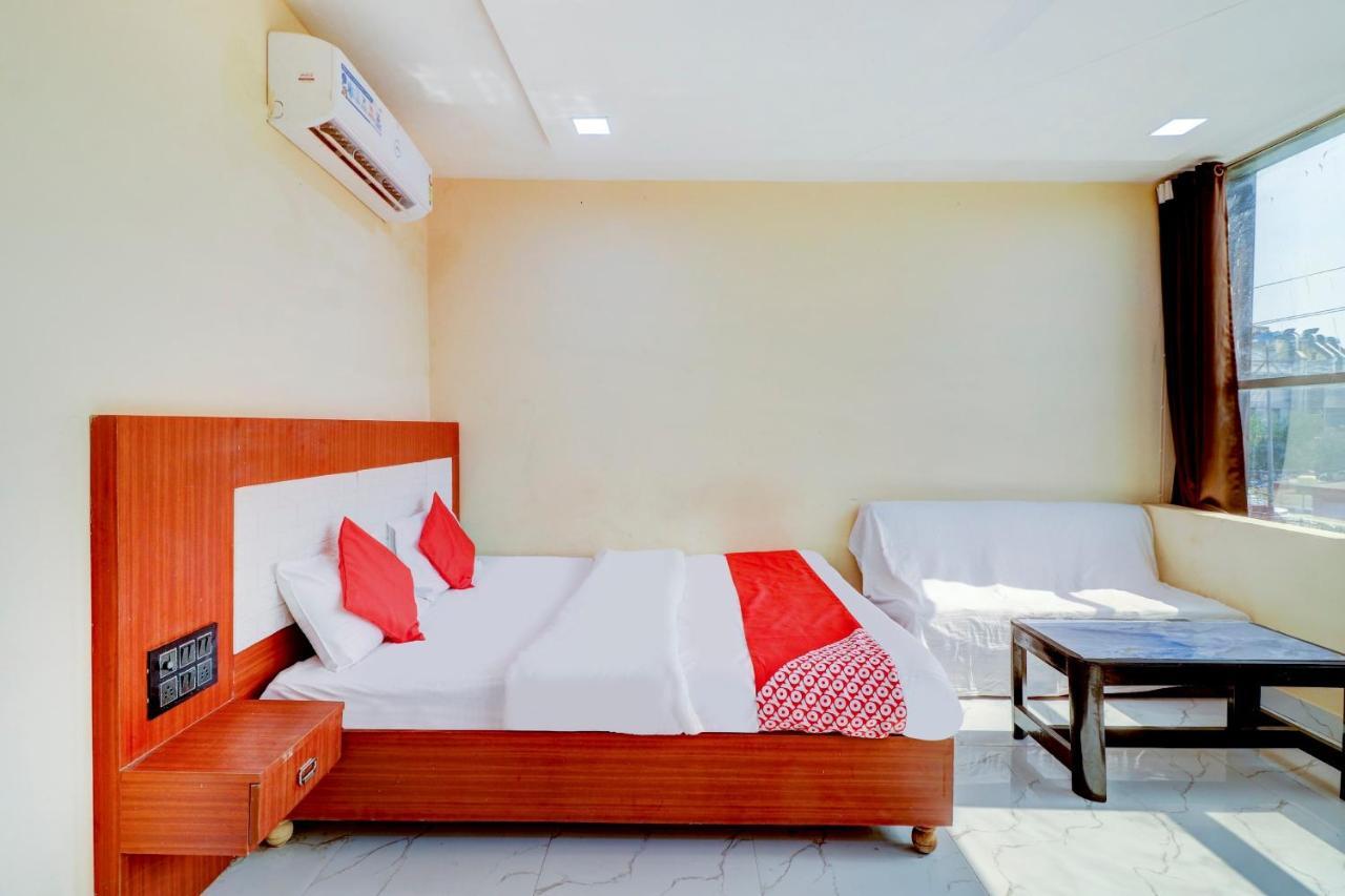 Oyo Flagship 73009 Hotel City Inn Dayal Bagh Екстер'єр фото