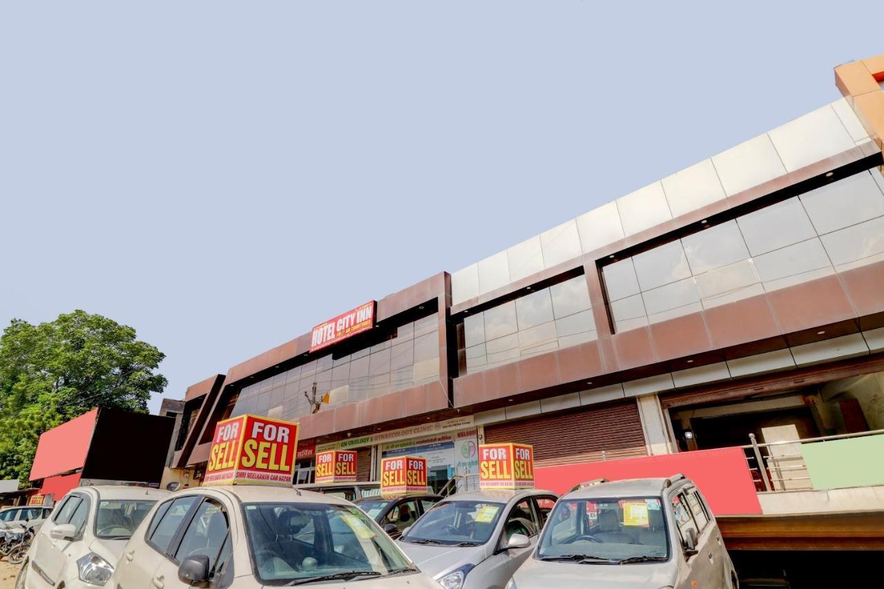 Oyo Flagship 73009 Hotel City Inn Dayal Bagh Екстер'єр фото
