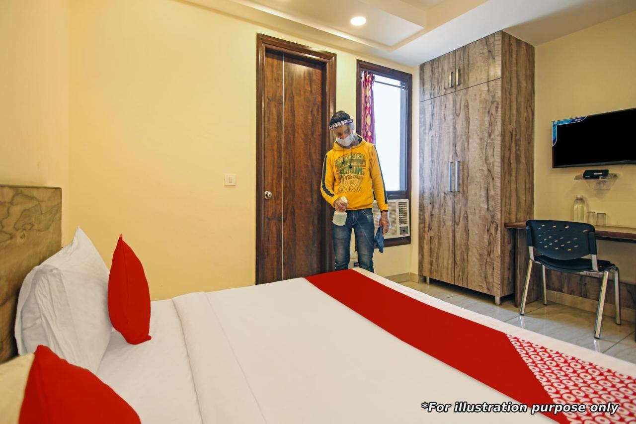 Oyo Flagship 73009 Hotel City Inn Dayal Bagh Екстер'єр фото